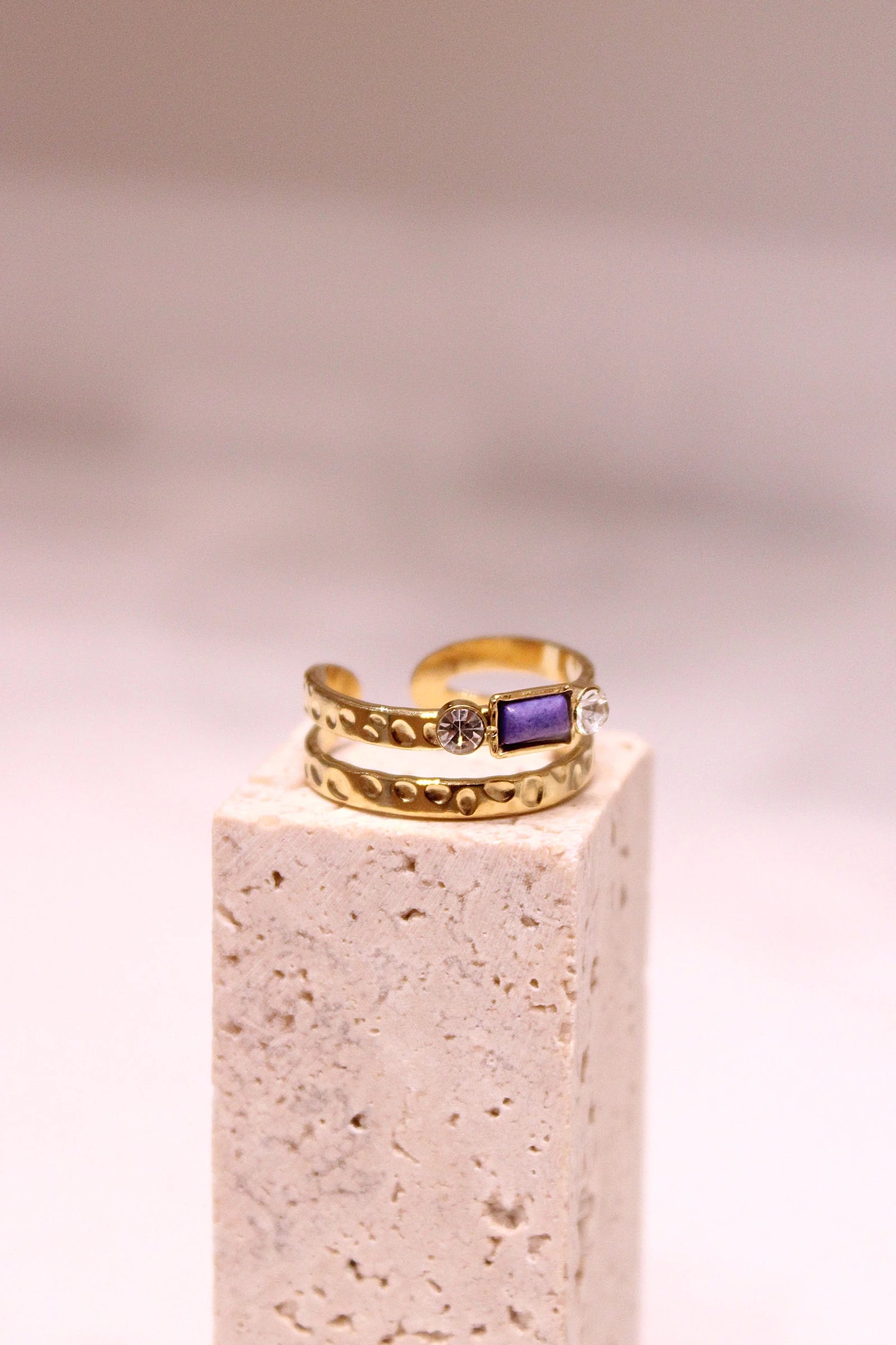 Gold-plated brass ring with stones