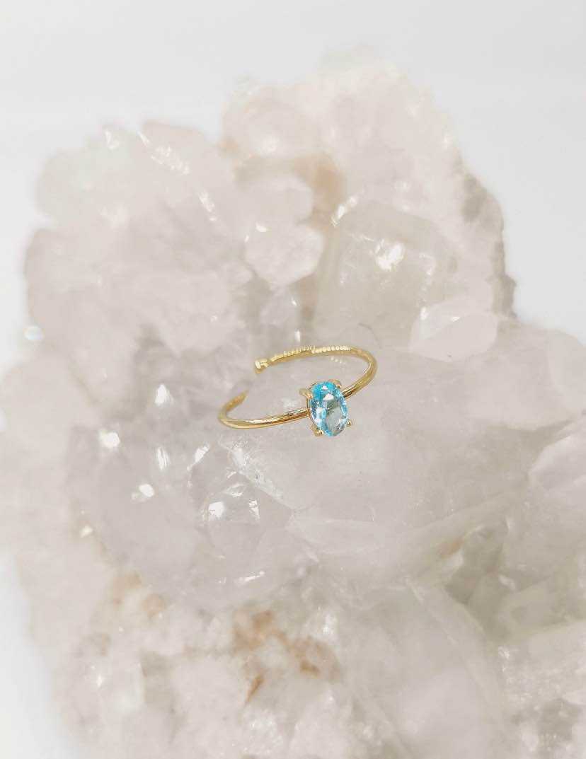Bague Réglable Simple et Chic avec Zirconium