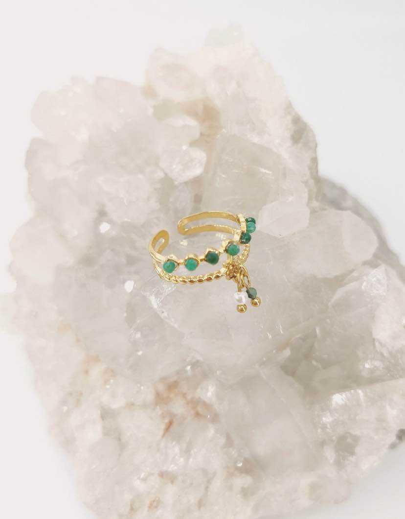 Bague Réglable avec Pierre Naturelle, Breloque et Effet Double Rang